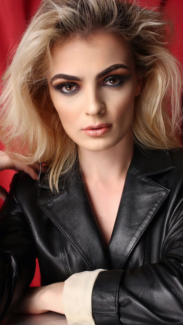 Model Picture showing her Personal Makeup